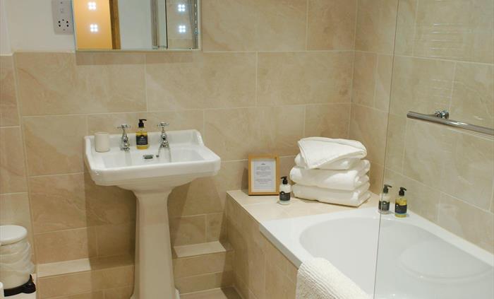 Bathroom in Snowdrop